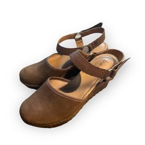 Born Womens Rina Leather Closed Toe Casual Platform Sandals, Lt Brown, Size 10
